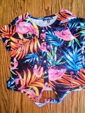 NWT Ladies PETITE TOP, BLACK, BRIGHT design, Bling!!sz PS, PXL